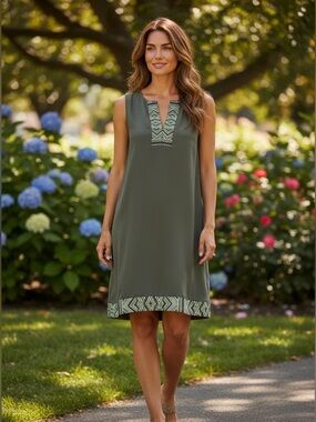 Apt. 9 Olive Green Tunic Embroidered Neckline And Hem Sleeveless Dress